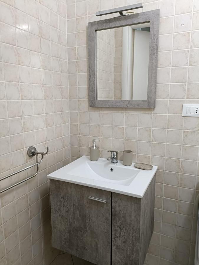 Appartement Il Filo Di Iago à Savone Extérieur photo
